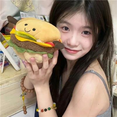 带剑的小孩